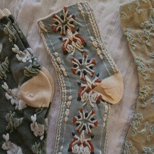 Socks 3 pairs with beautiful embroidery theme